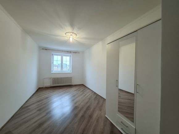 Prodej rodinného domu 249 m², pozemek 991 m² (foto 16)