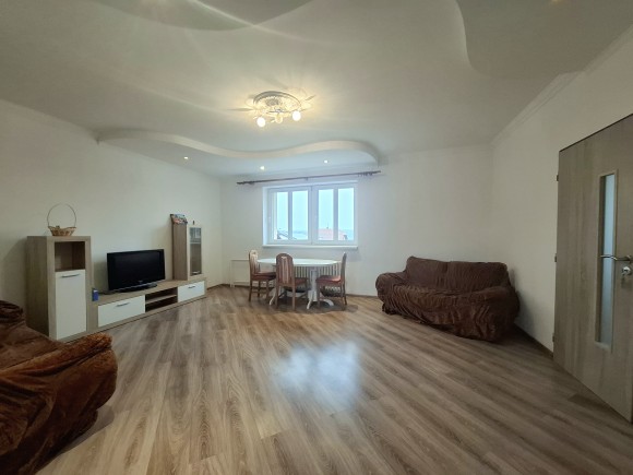 Prodej rodinného domu 249 m², pozemek 991 m² (foto 17)