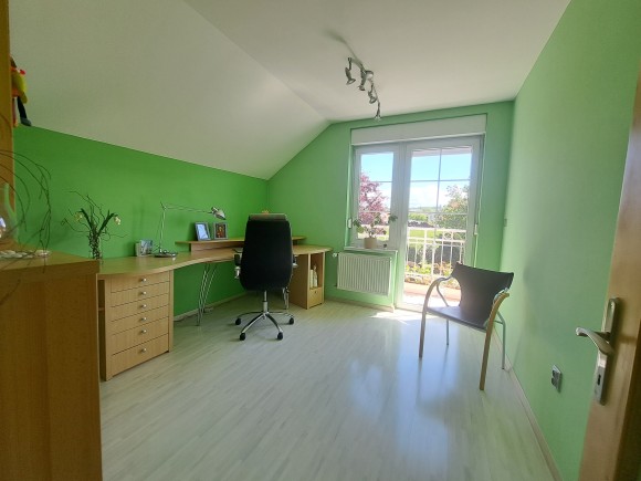 Prodej rodinného domu 225 m², pozemek 1 177 m² (foto 13)